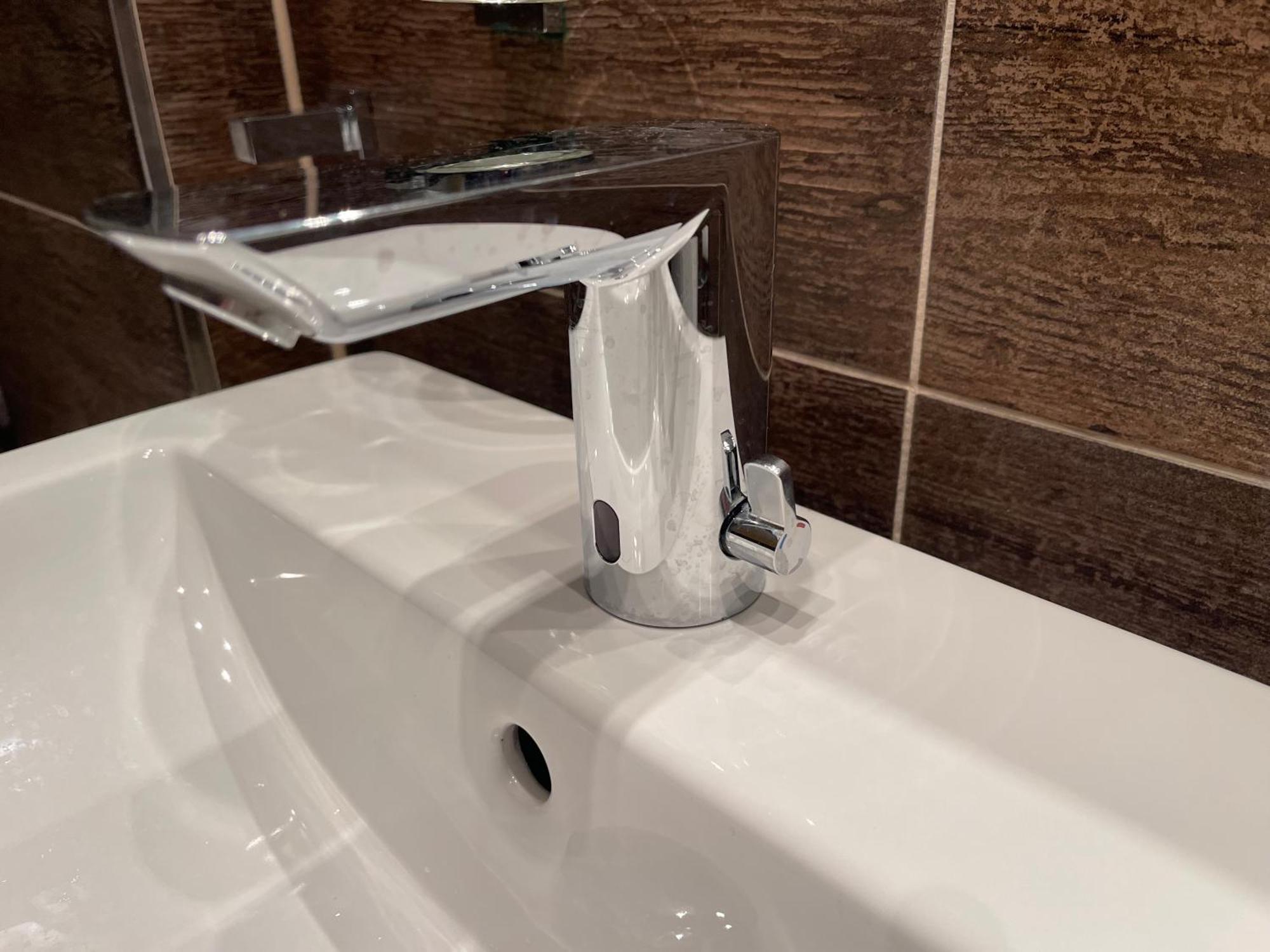 Wunderschoenes 2 Zimmer Apartment Zentrum Goldstadt 포르츠하임 외부 사진