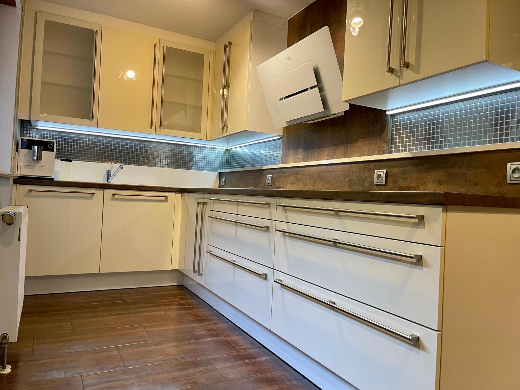 Wunderschoenes 2 Zimmer Apartment Zentrum Goldstadt 포르츠하임 외부 사진